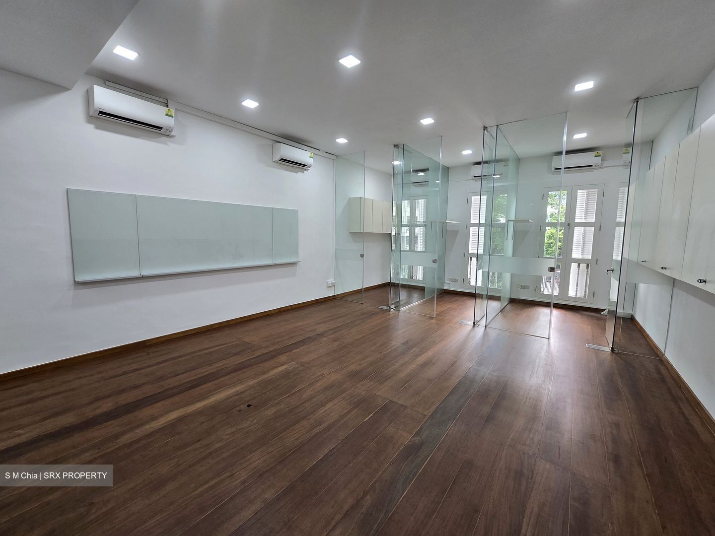 Two8one Studio (D9), Office #603418131